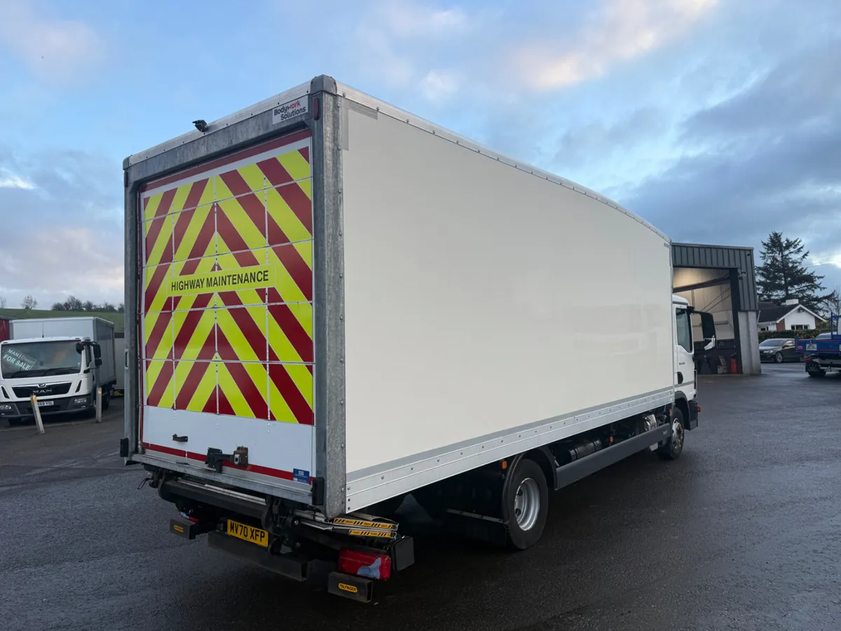 MAN TGL 12.220 REAR AIR SUSPENSION - Image 3