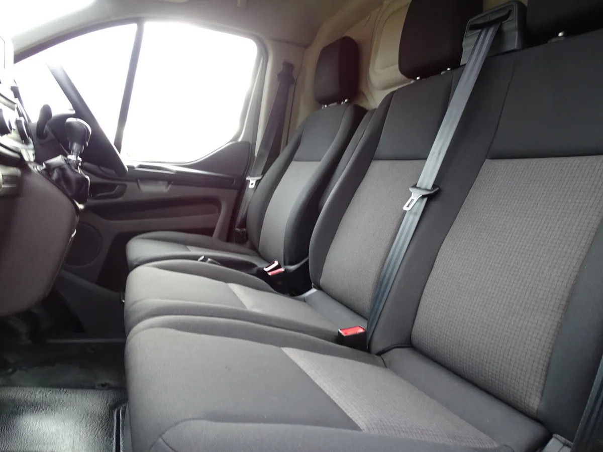 2022 Ford Transit Custom Refrigerated Van - Image 4