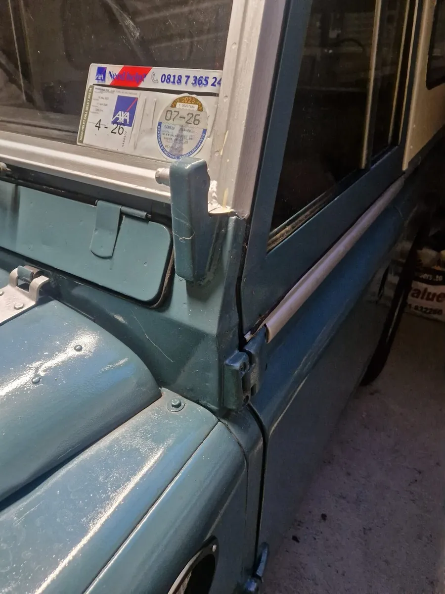 Landrover series 3 - Image 3