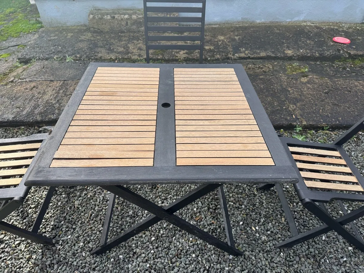Chair , table and parasol for patio - Image 1