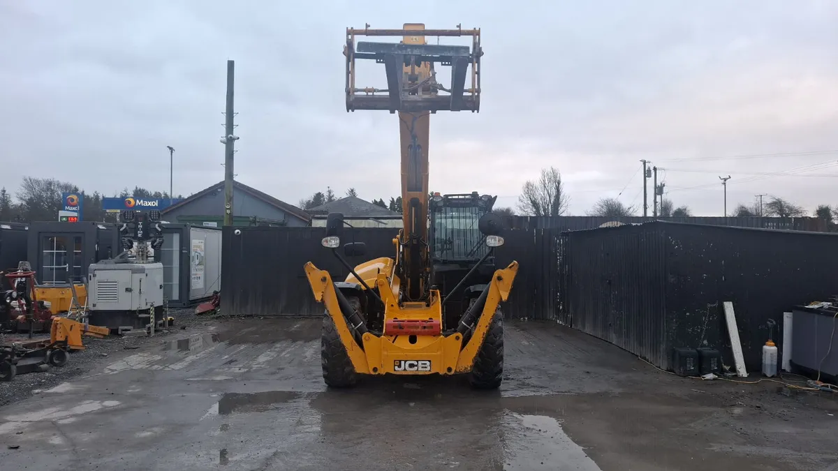 JCB 540-170 Telehandler With only 3817.3 Hours - Image 2