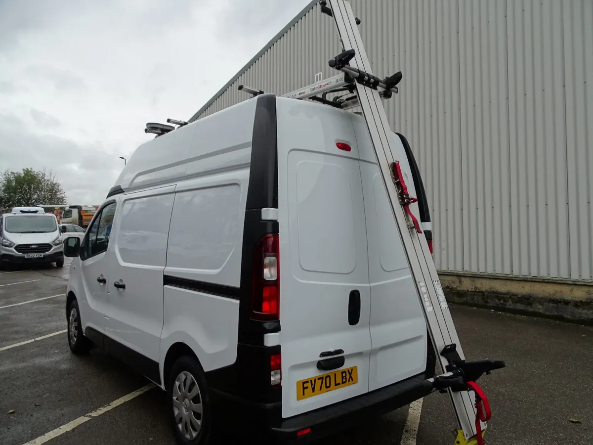 2021 Renault Trafic High Roof Panel Van - Image 2