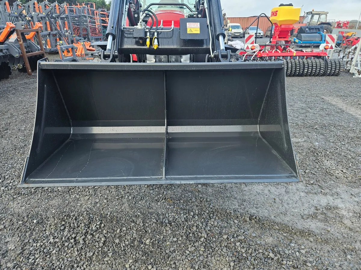 1.6 metre Rhino bucket - Image 1