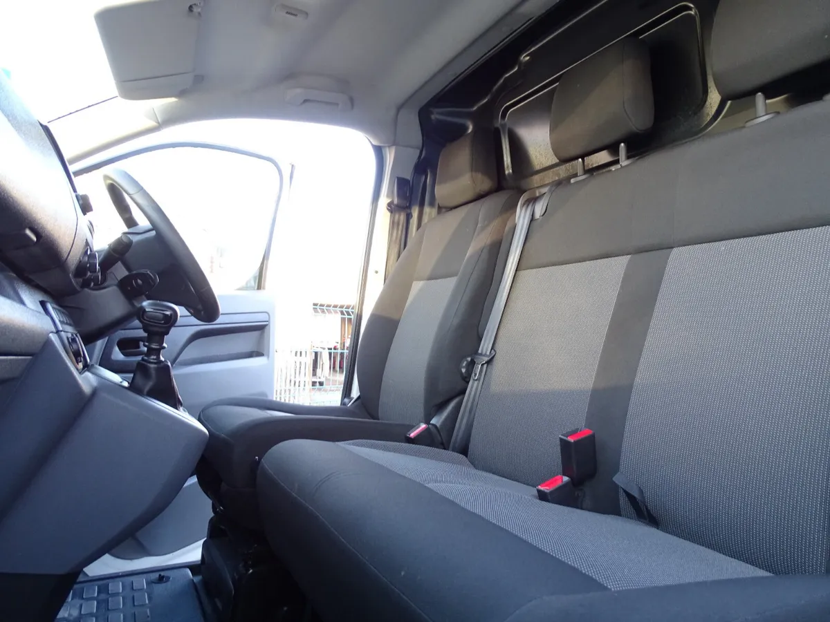 2022 Vauxhall Vivaro Panel Van - Image 3