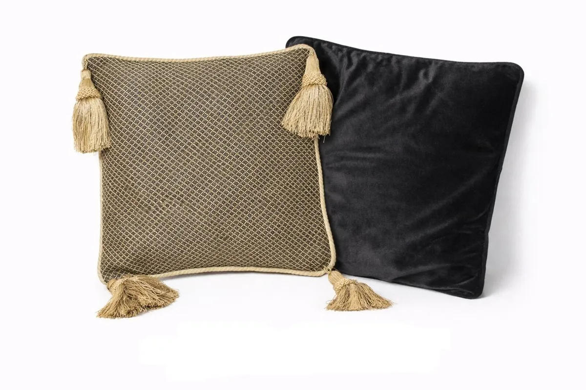 Pair of Decorative Cushions – Tassel & Black