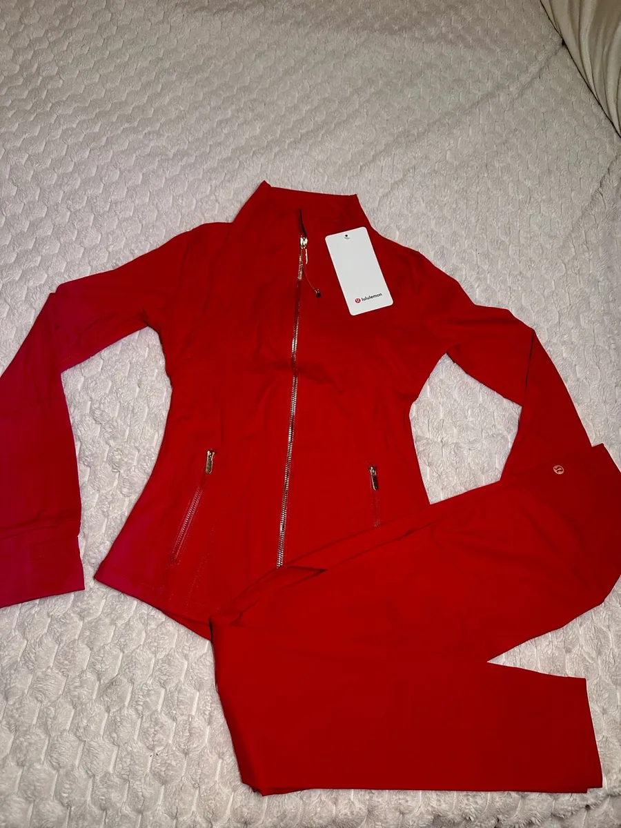 Lululemon Define Set - Image 1