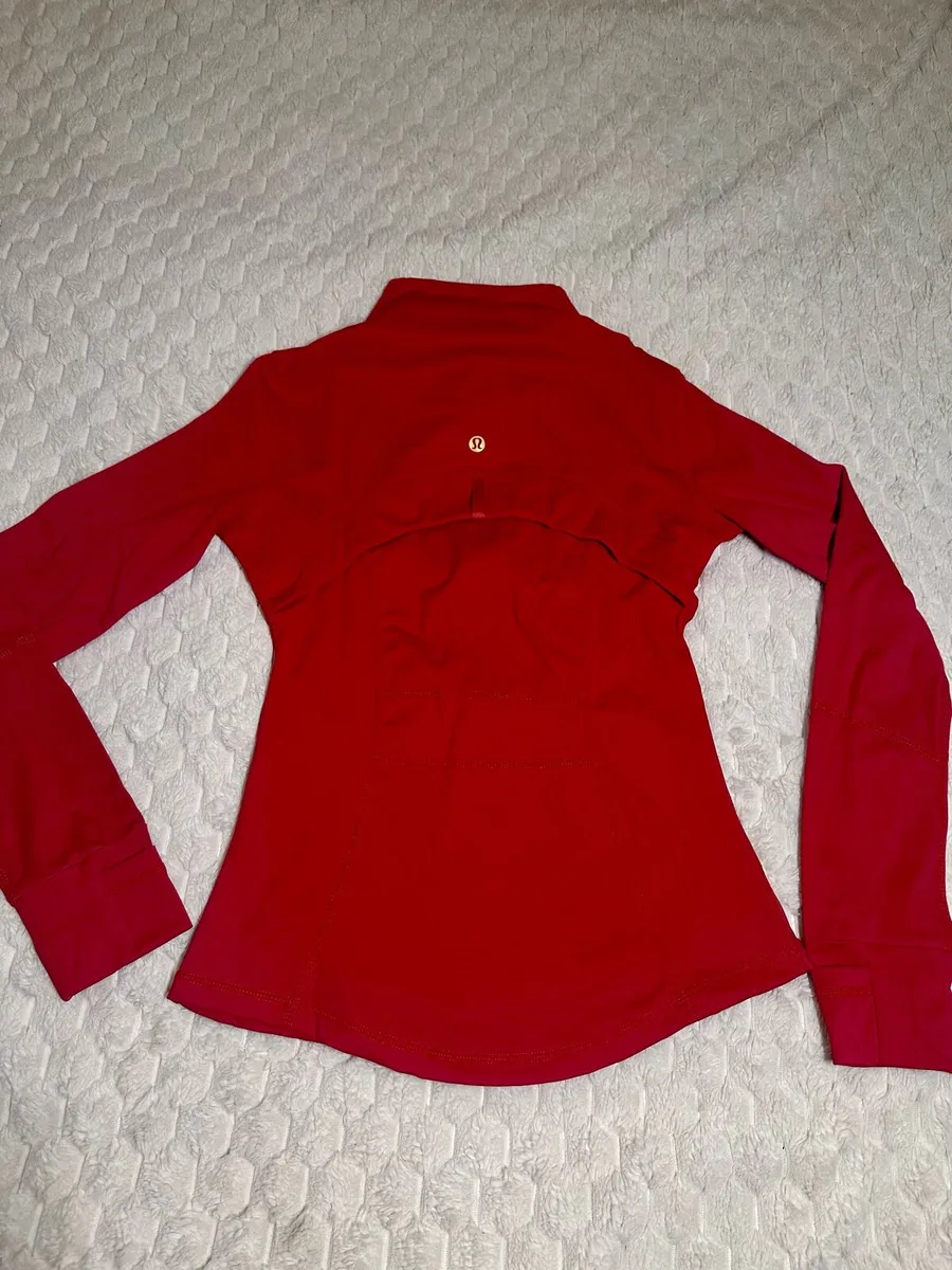 Lululemon Define Set - Image 4