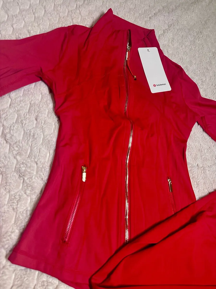 Lululemon Define Set - Image 2