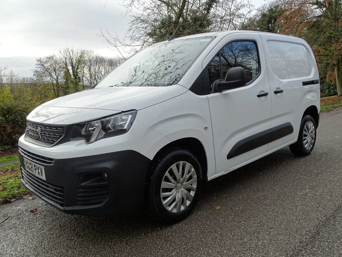 2021 Peugeot Partner Small Panel Van - Image 1