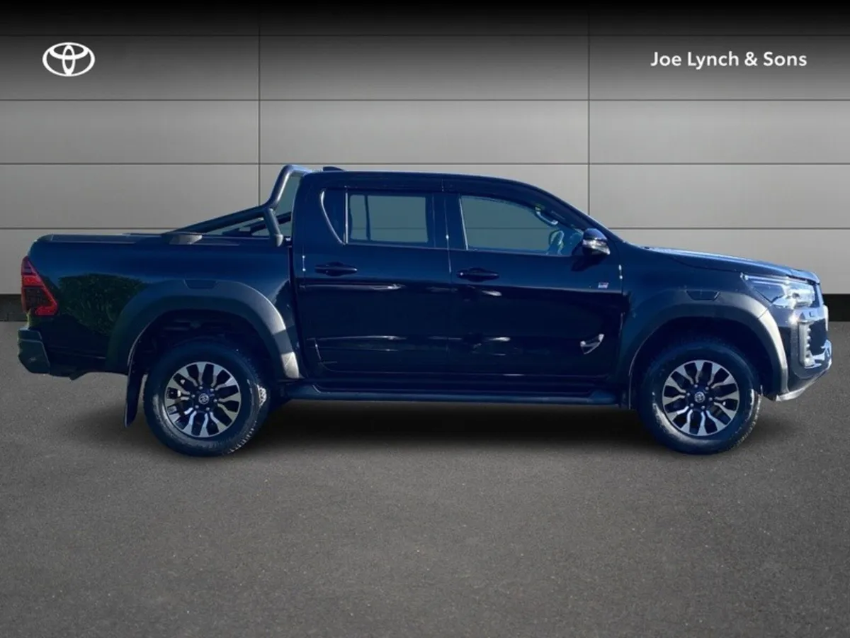 Toyota Hilux HILUX 2.8 GR SPORT - Image 3