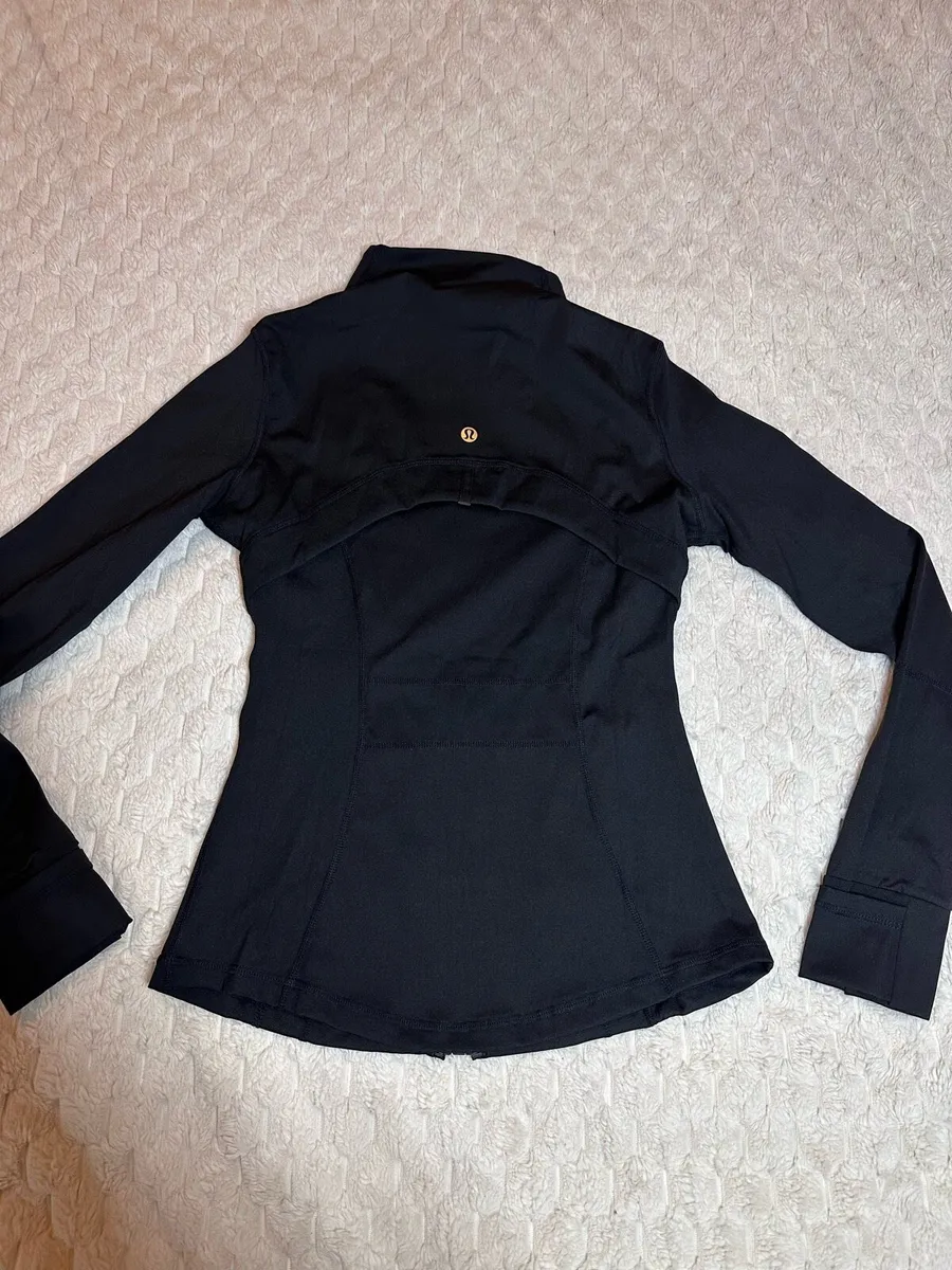 Lululemon Define Set - Image 4