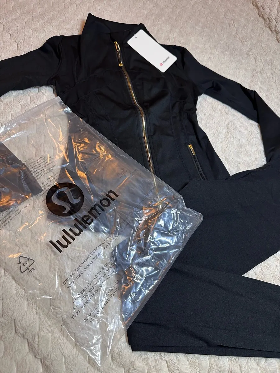 Lululemon Define Set - Image 3