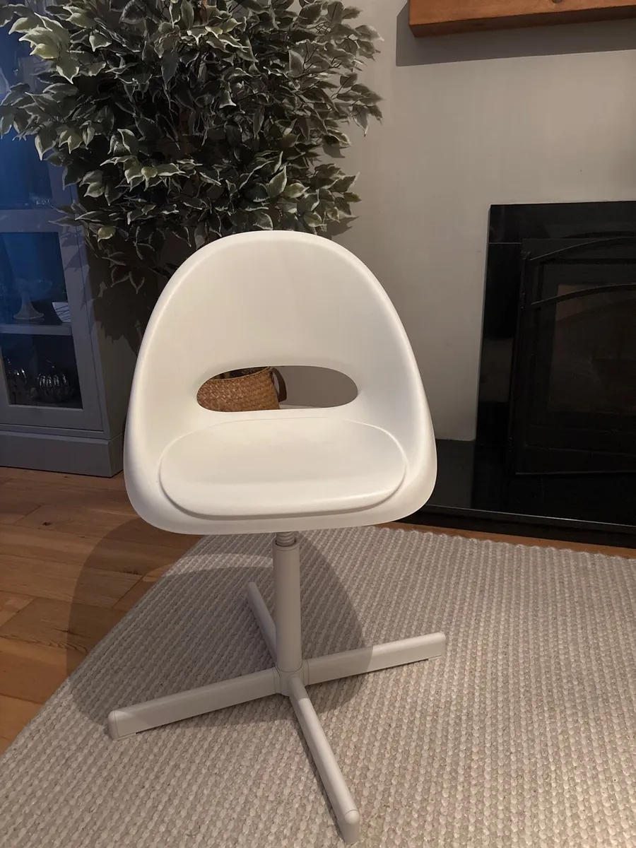 IKEA swivel chair - Image 3