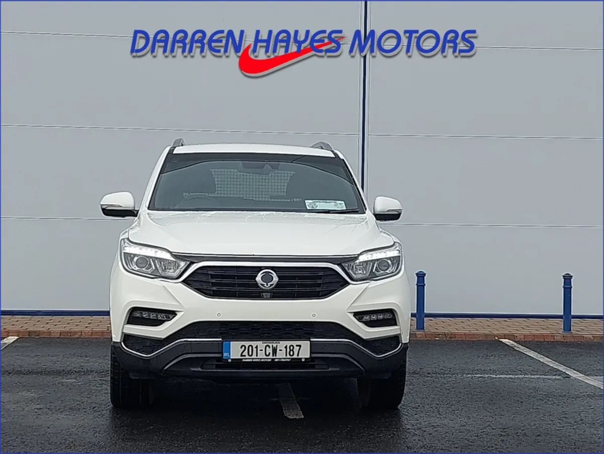 SsangYong Rexton 2.2 DSL AT P/T 4WD 5DR A AUTO - Image 3