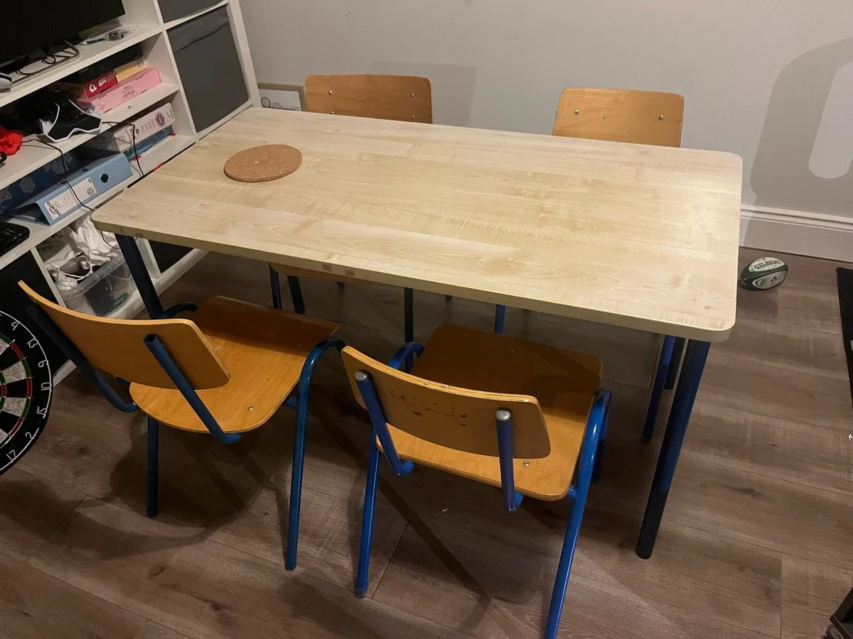 Table chairs kids - Image 1