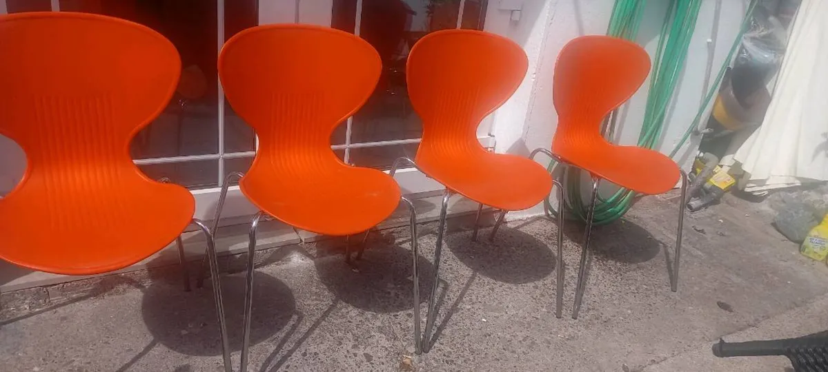 Sienna stackable Orange/Chrome chairs (x4) - Image 2