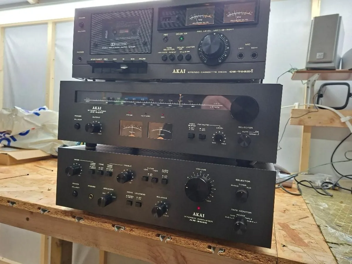 Akai 1970's Hi Fi system Excellent condition - Image 2