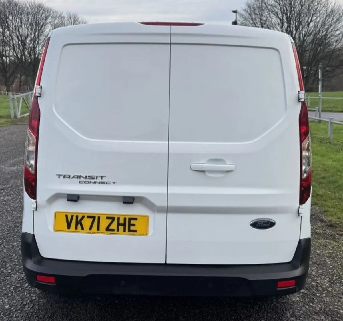 2021 Ford Transit Connect Small Panel Van - Image 3