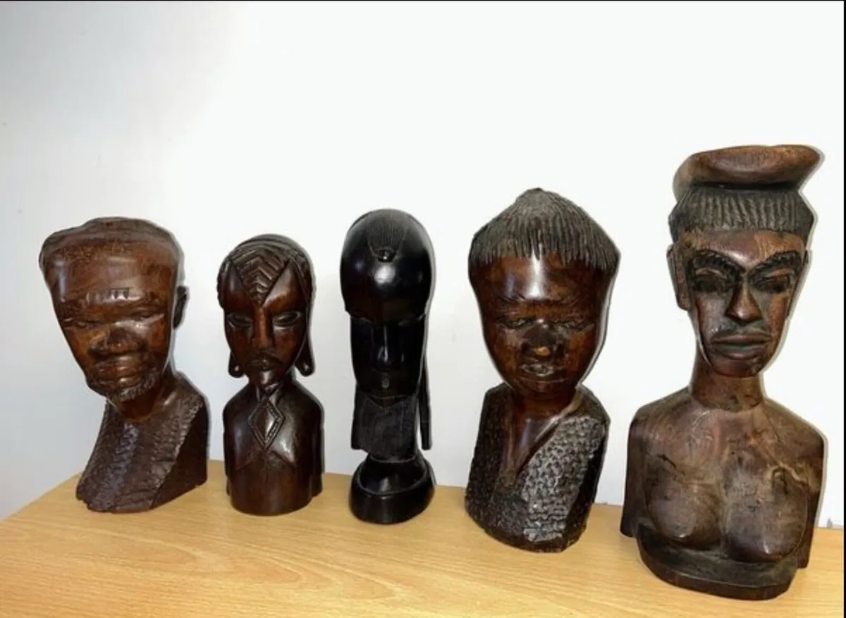 Vintage set of 5 African Tribal Busts - Image 3