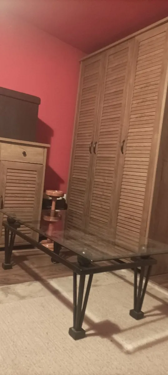 Glass table - Image 3