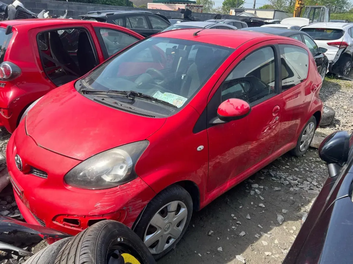 2012 Toyota Aygo 1.0 Petrol drive away - Image 4
