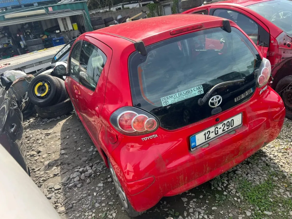 2012 Toyota Aygo 1.0 Petrol drive away - Image 3