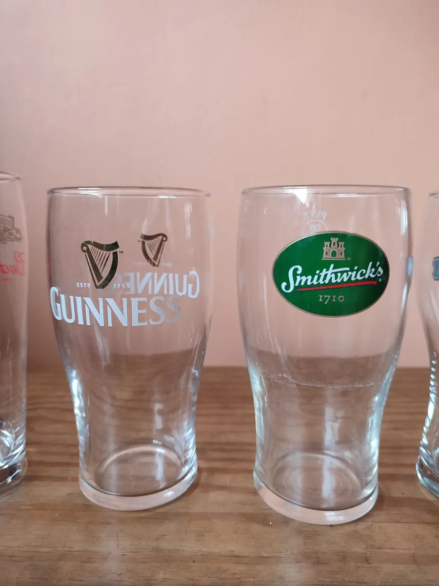 Pub glasses - Image 1