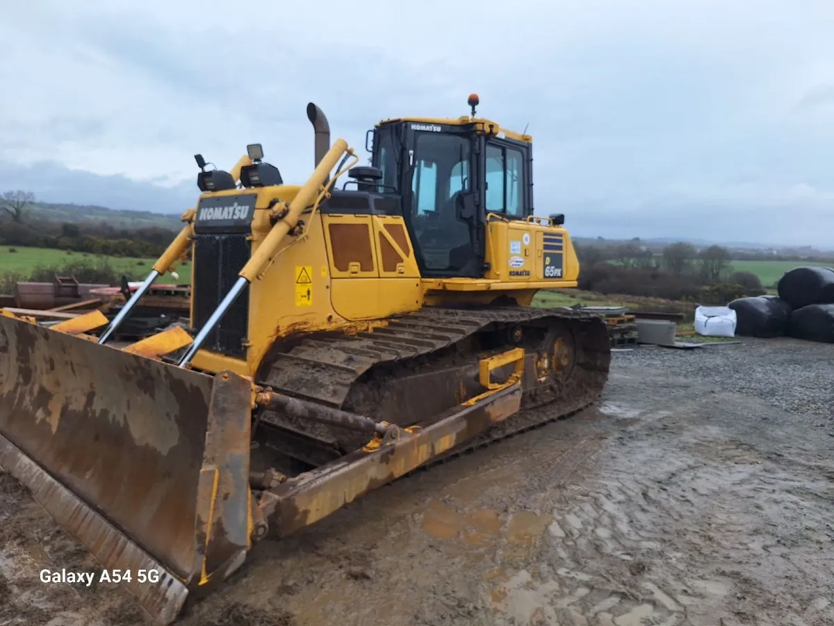 Komatsu d65 px -18 dozer - Image 1