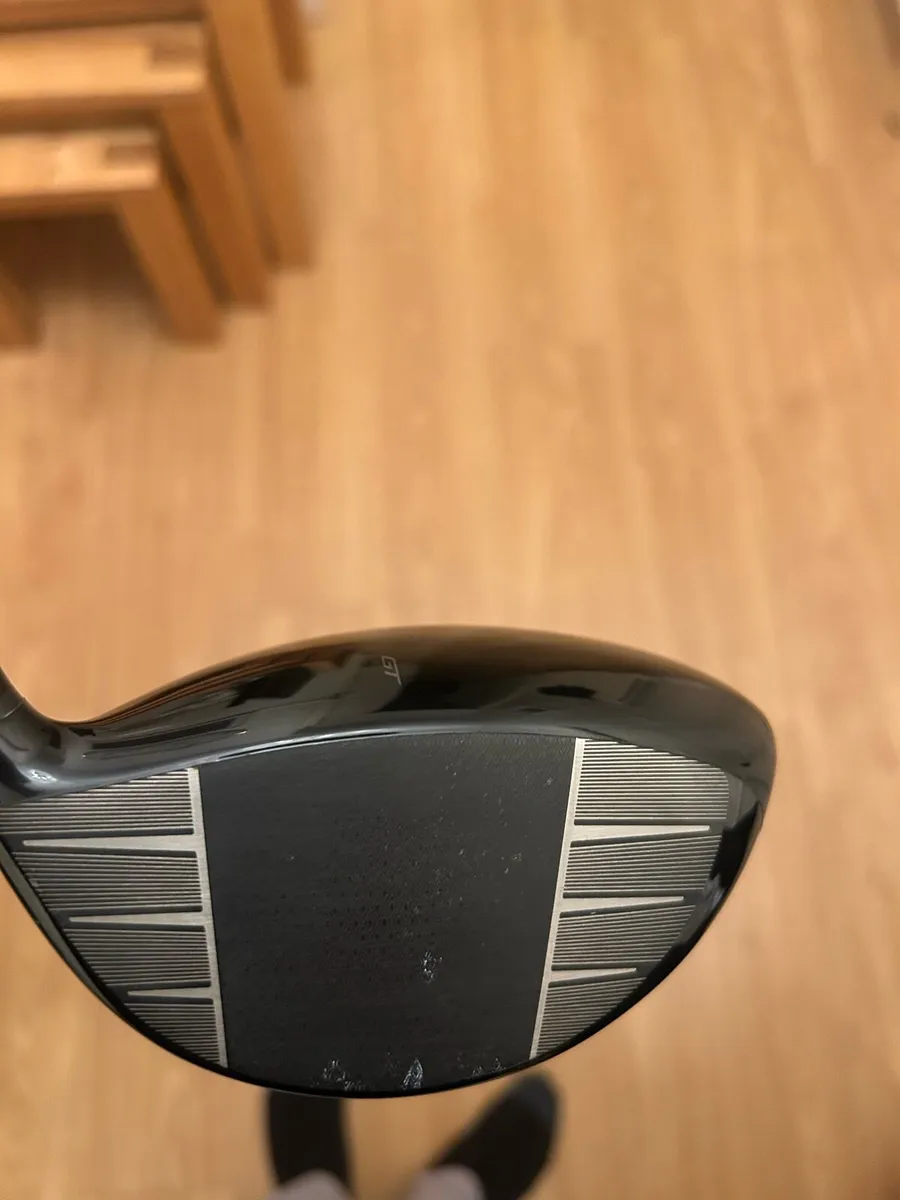 Titleist gt3 9 degree left handed - Image 1