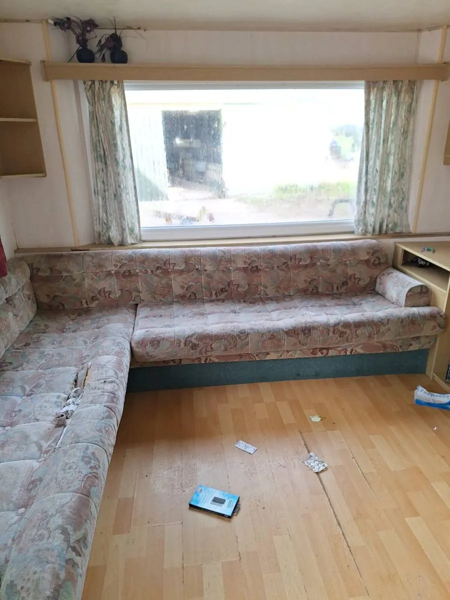 Mobile home for sale - Image 3