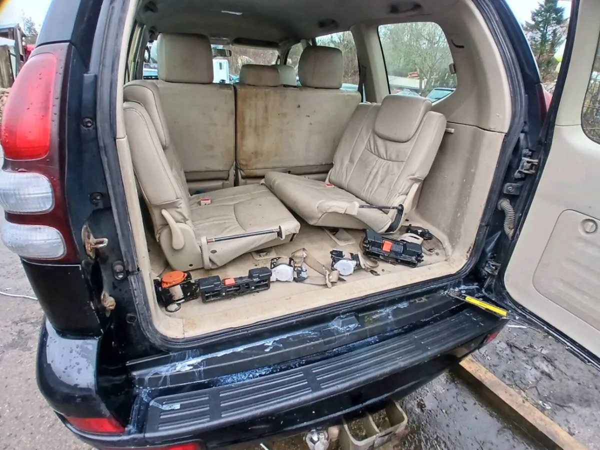 Toyota Landcruiser - Image 4