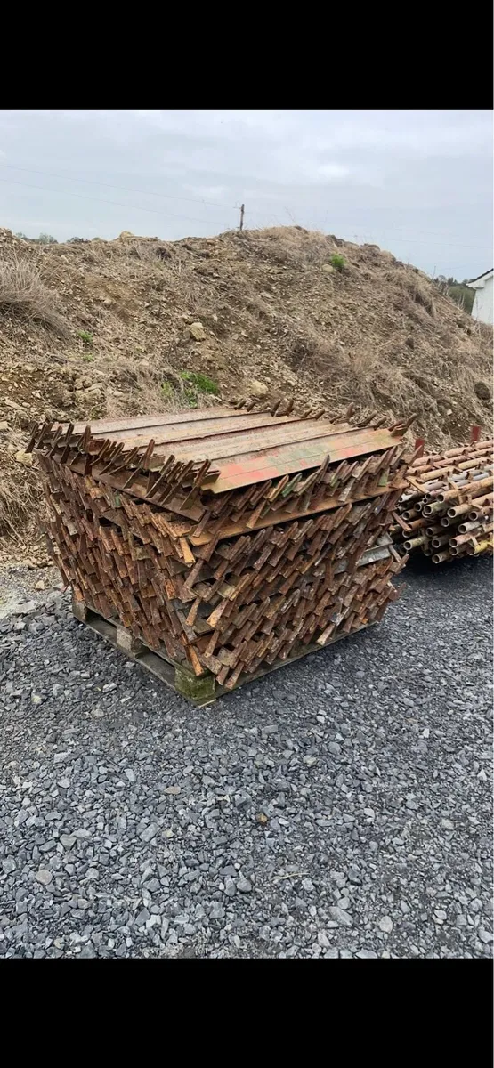 Scaffolding - Image 2