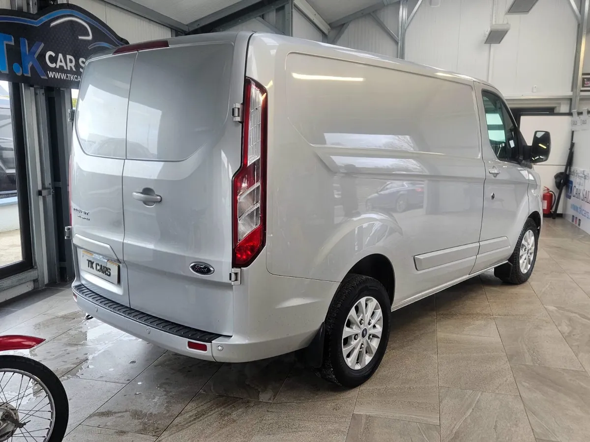 22 FORD TRANSIT CUSTOM 280 LIMITED - Image 3