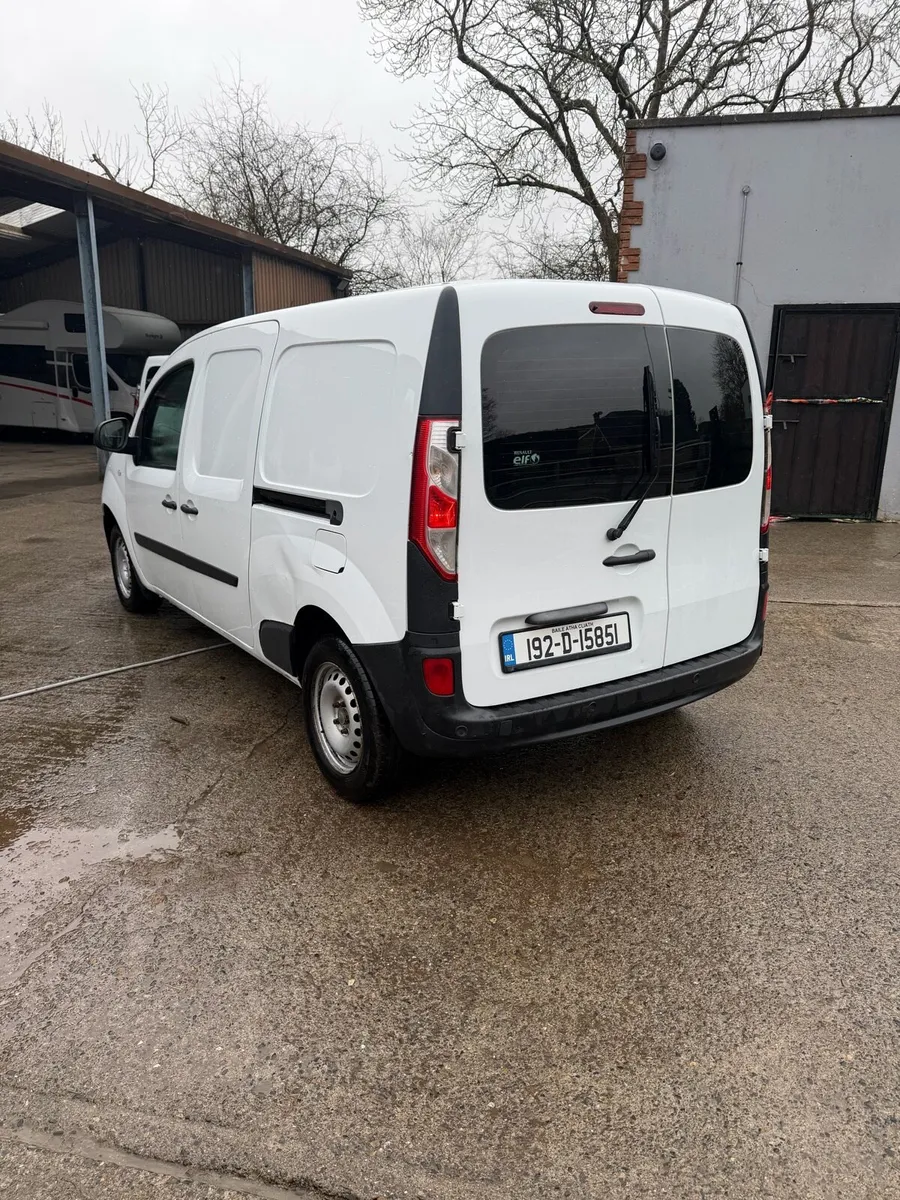 2019 (192) Renault Kangoo lwb new test - Image 4
