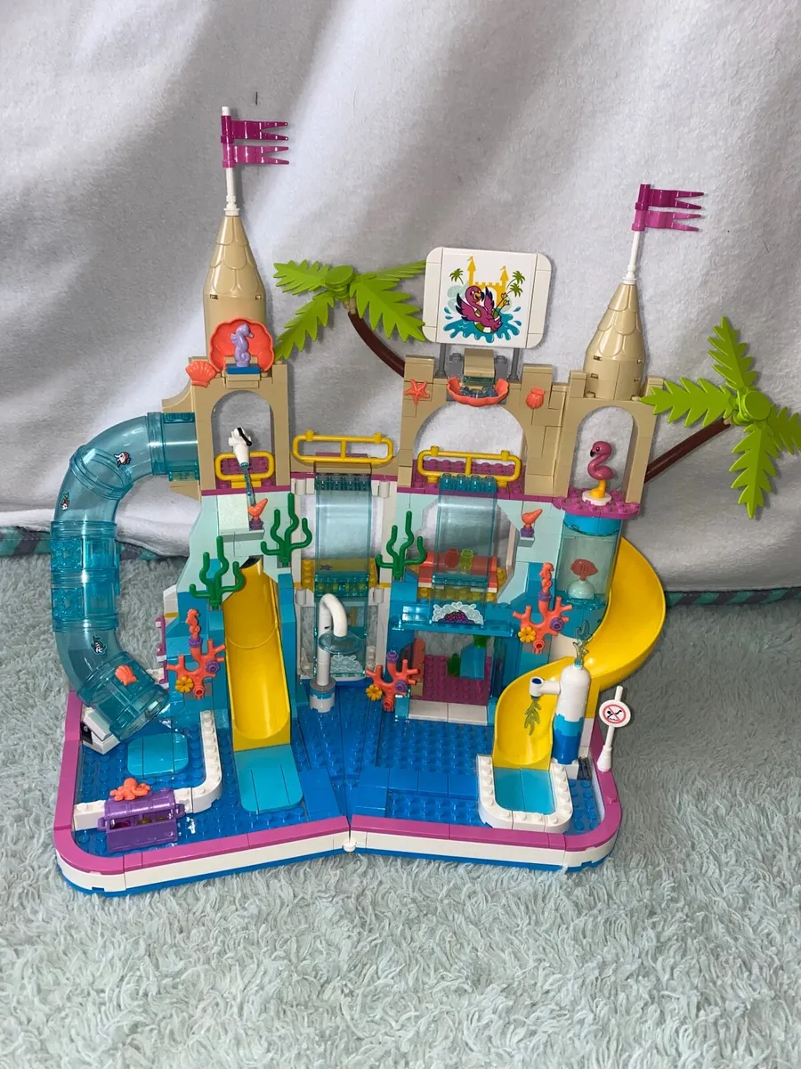 LEGO Friends Waterpark - Image 1