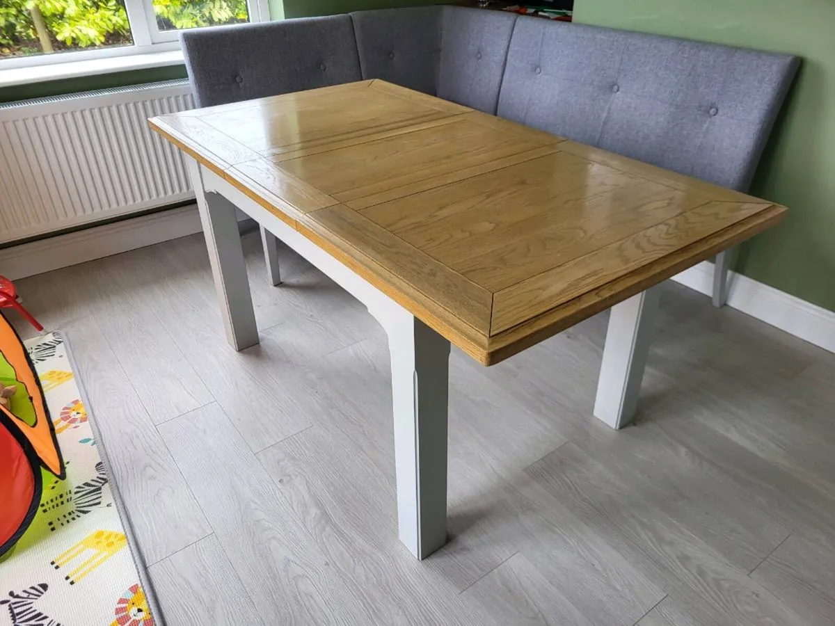Extendable Dining Table - Image 4