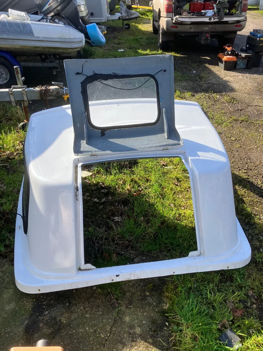 ORKNEY BOAT CUDDY IN GOOD CONDITION - Image 2