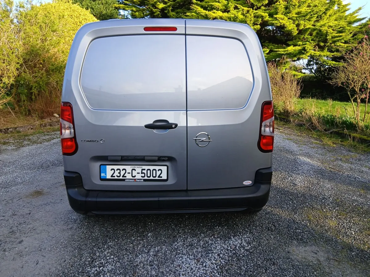 Opel Combo 2023 Electric - E Komf - High Spec - Image 4