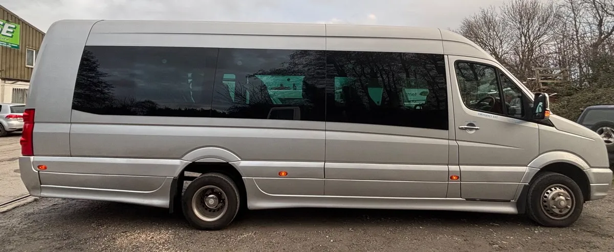 16 Seater Volkswagen Crafter 2014 - Image 3