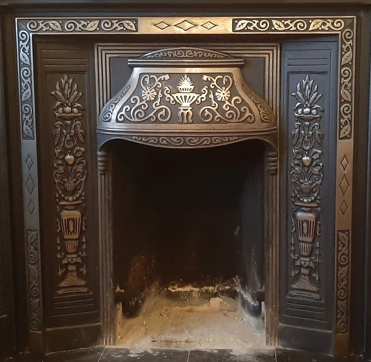 Fireplace Insert - Image 1