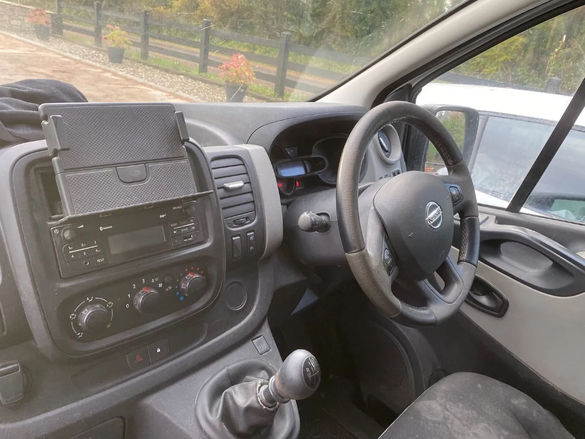 Nissan NV300 2019 - Image 4