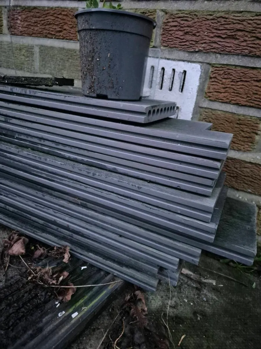 Composite decking - Image 2