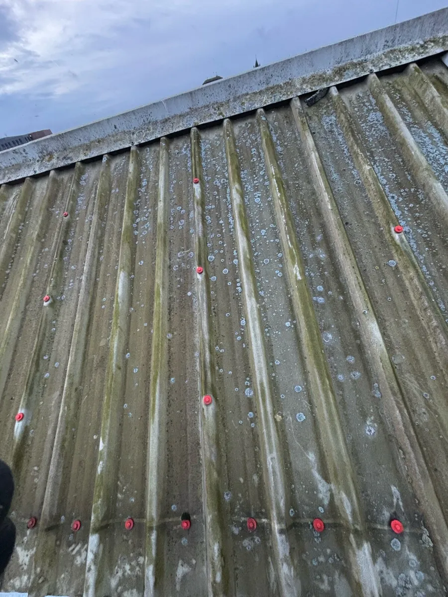 Used box profile Perspex - Image 2