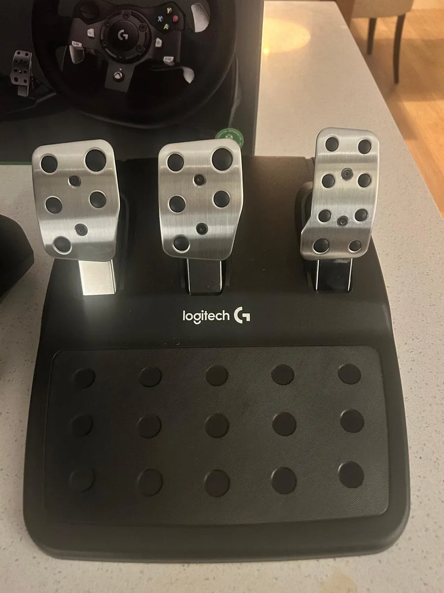 Logitech G920 Racing Wheel - Image 4