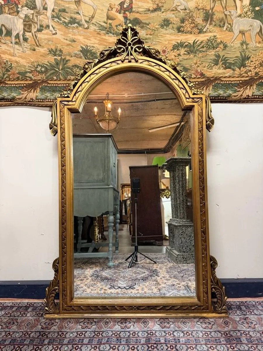 French Style Carved Gilt Wood Mirror - Image 1