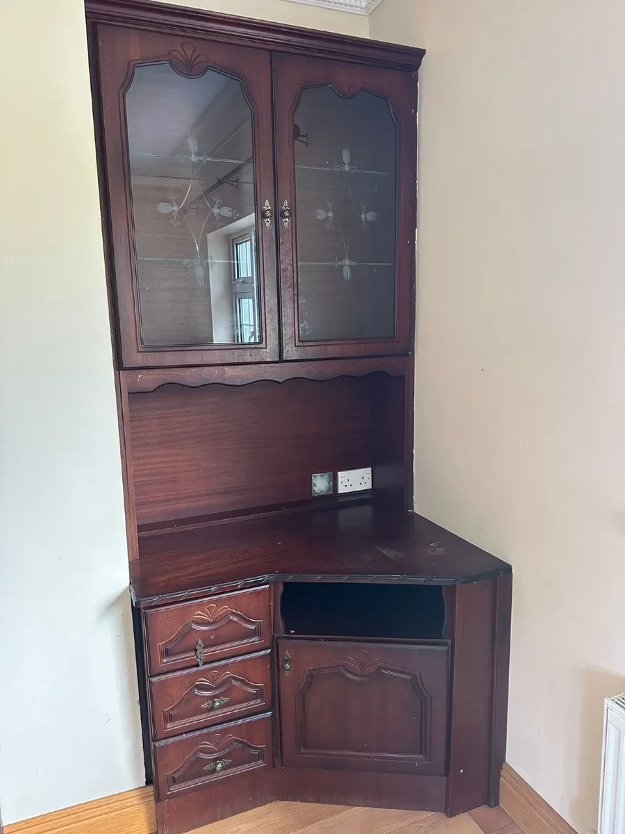 Display cabinet tv unit - Image 1