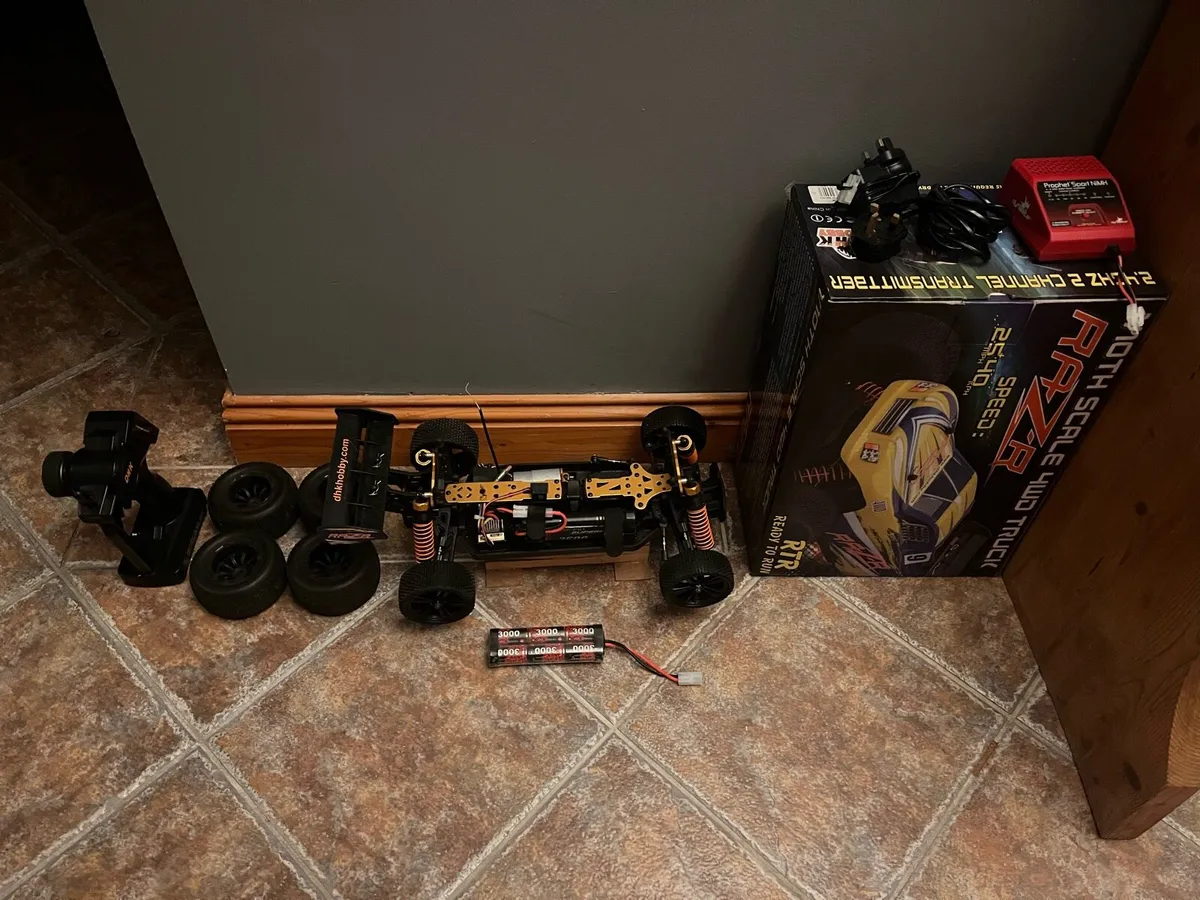 Razor rc car - Image 2