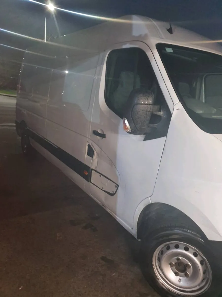 Renault master - Image 2
