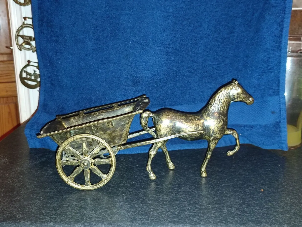 Brass horses & carts x4 - Image 4