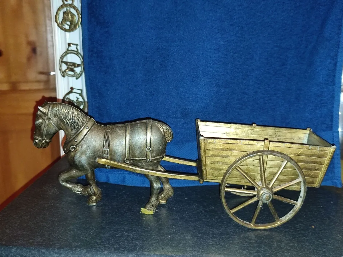 Brass horses & carts x4 - Image 3
